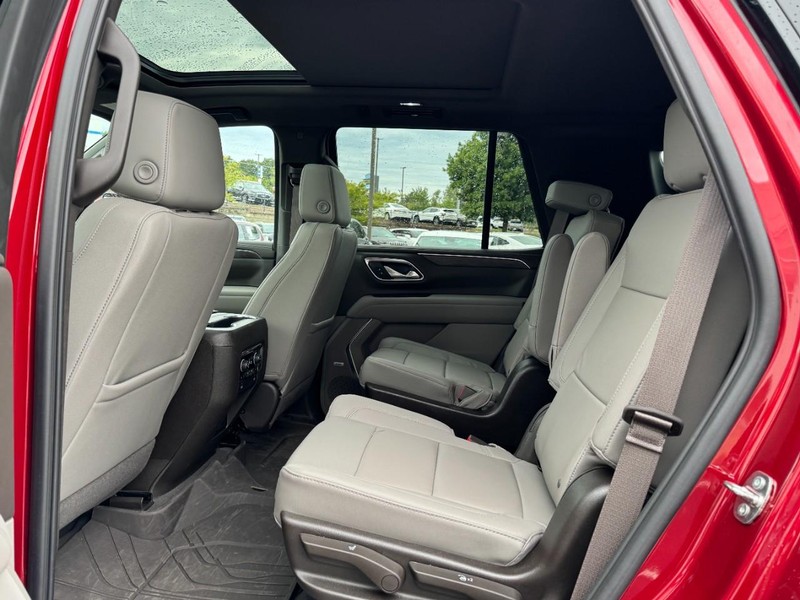 Chevrolet Tahoe Vehicle Image 10
