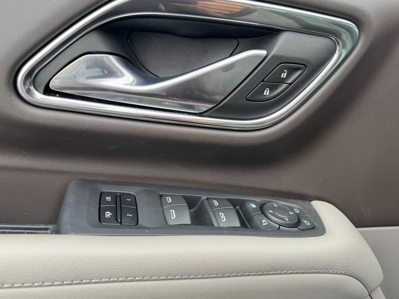 Chevrolet Tahoe Vehicle Image 17
