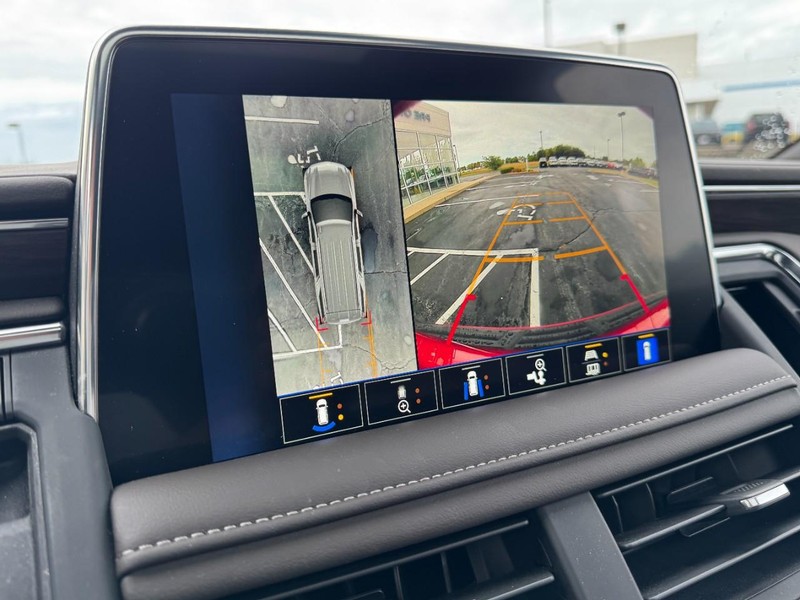 Chevrolet Tahoe Vehicle Image 23