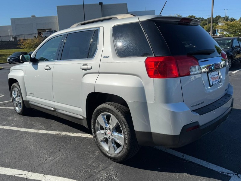 GMC Terrain Vehicle Image 05