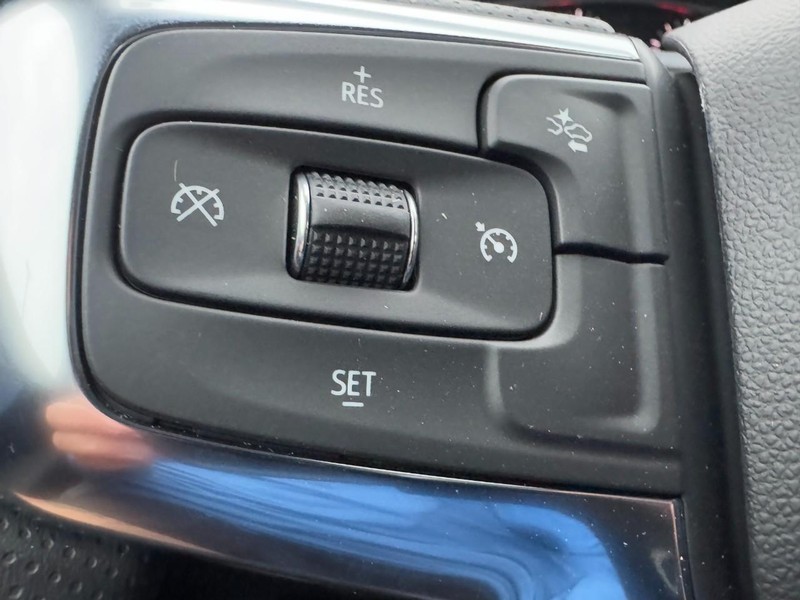 Chevrolet Blazer Vehicle Image 12