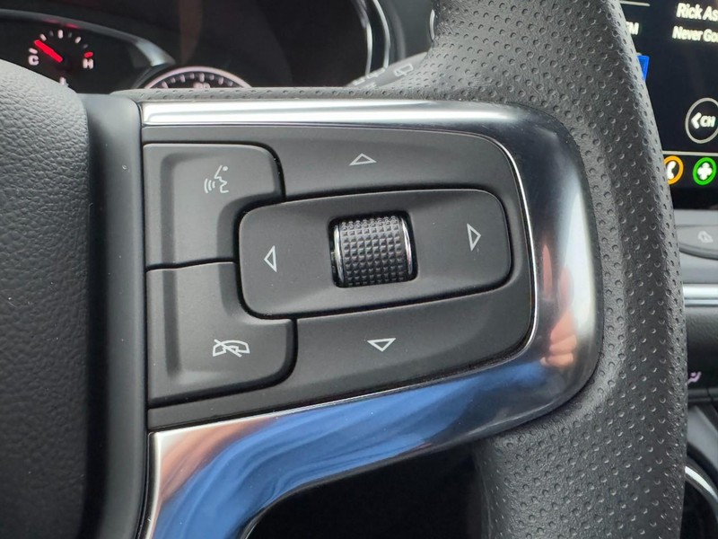 Chevrolet Blazer Vehicle Image 13