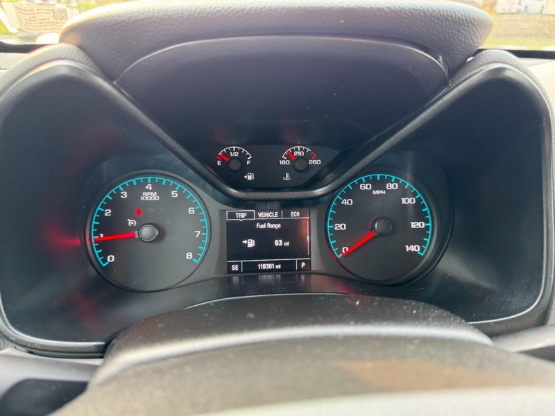 Chevrolet Colorado Vehicle Image 21