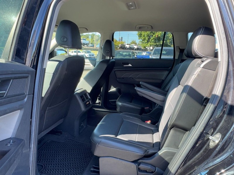 Volkswagen Atlas Vehicle Image 10