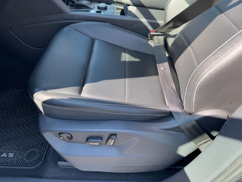 Volkswagen Atlas Vehicle Image 15