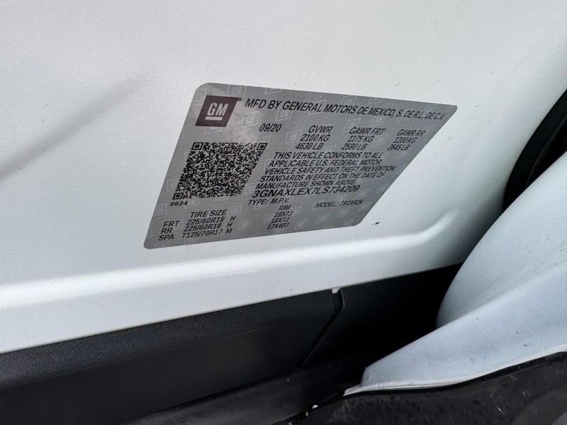 Chevrolet Equinox Vehicle Image 24