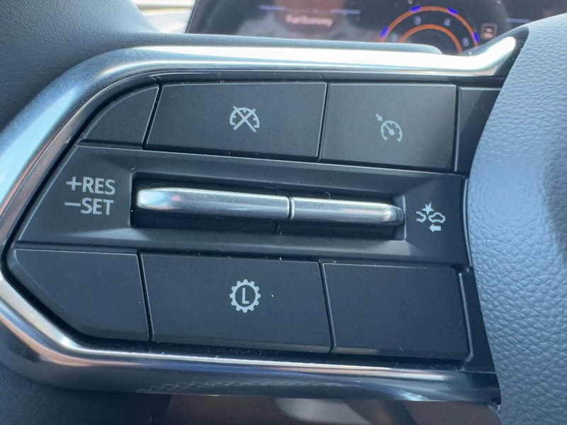 Chevrolet Traverse Vehicle Image 12