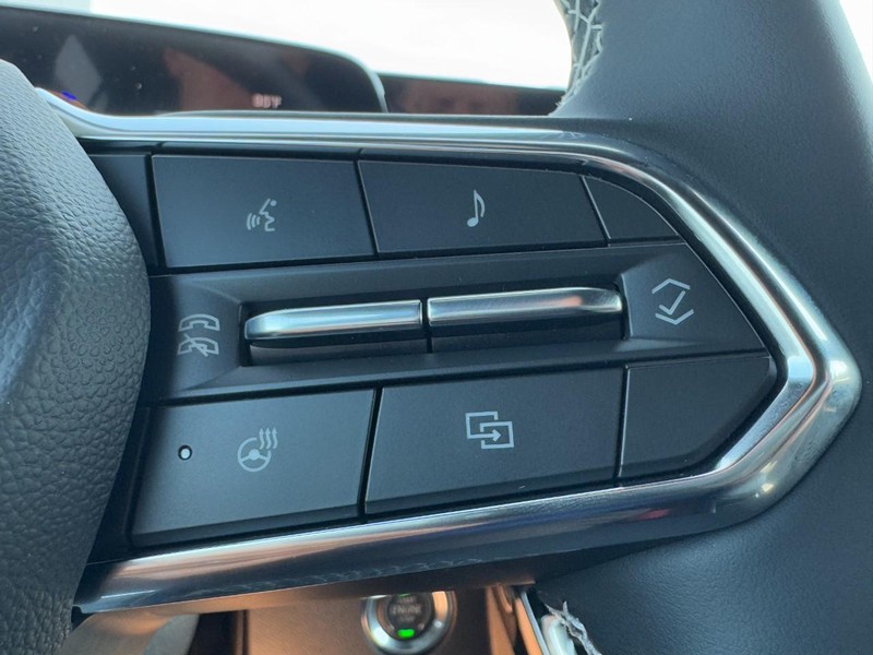 Chevrolet Traverse Vehicle Image 13