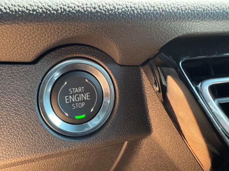 Chevrolet Traverse Vehicle Image 18