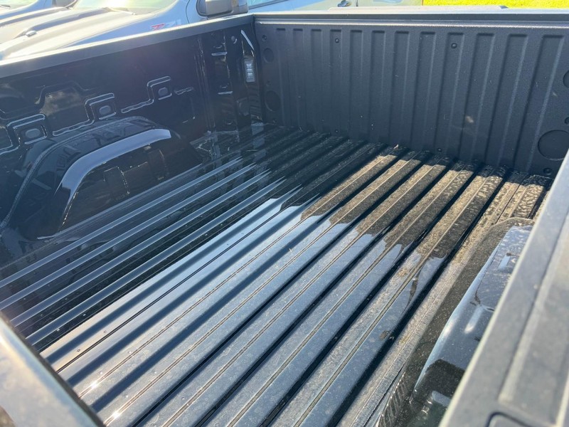 Chevrolet Silverado 1500 Vehicle Image 06