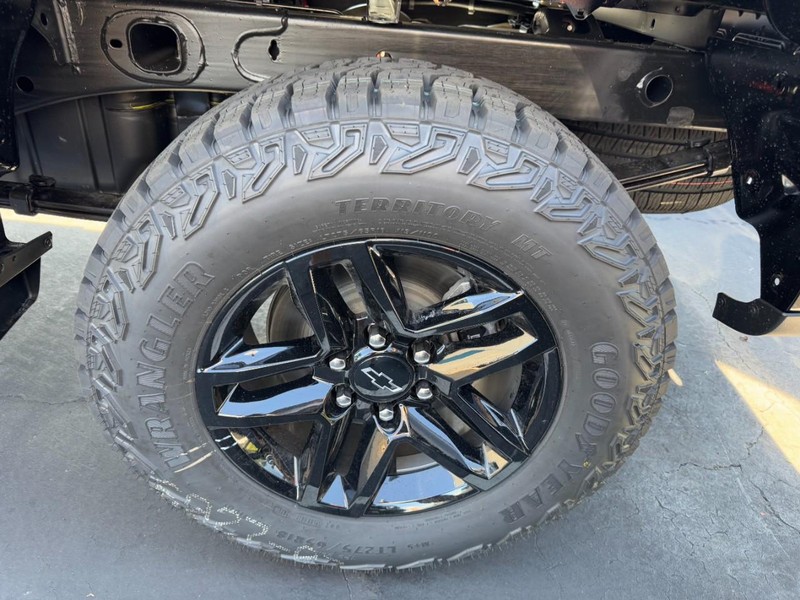 Chevrolet Silverado 1500 Vehicle Image 08