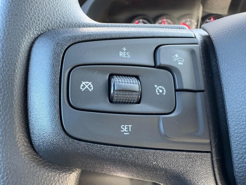 Chevrolet Silverado 1500 Vehicle Image 13