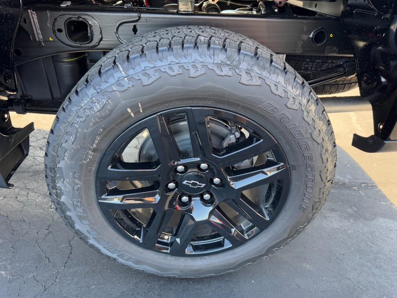 Chevrolet Silverado 1500 Vehicle Image 08