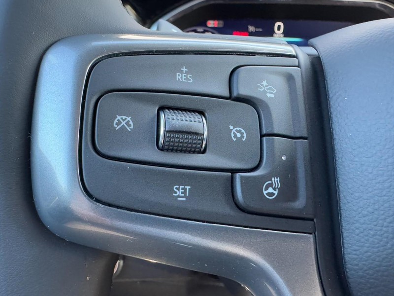 Chevrolet Silverado 1500 Vehicle Image 14