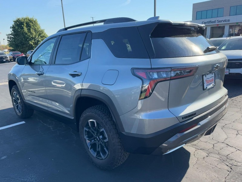 Chevrolet Equinox Vehicle Image 05