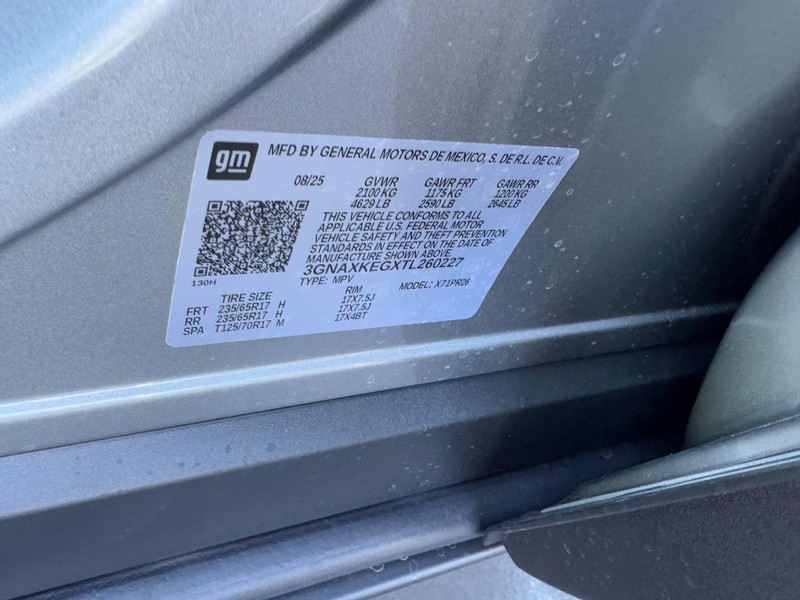 Chevrolet Equinox Vehicle Image 19