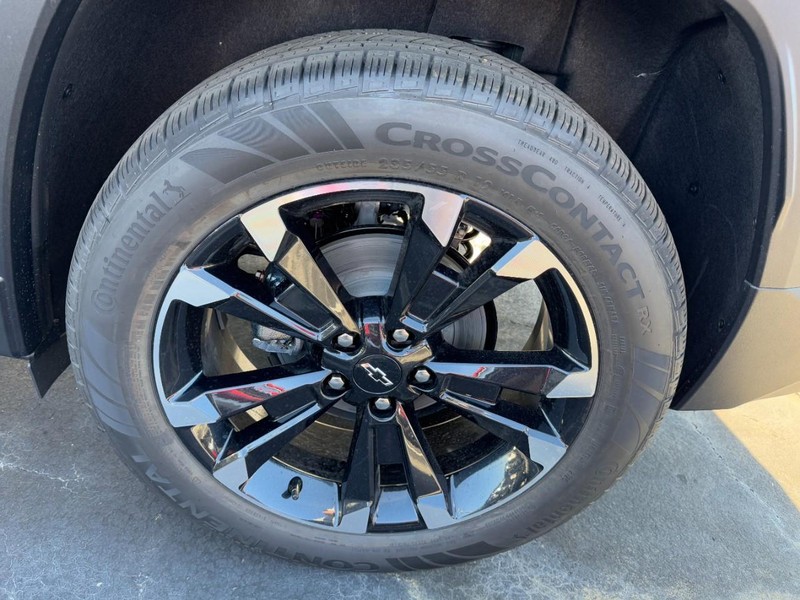 Chevrolet Equinox Vehicle Image 07