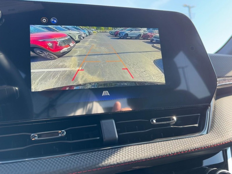Chevrolet Equinox Vehicle Image 17