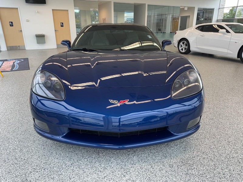Chevrolet Corvette Vehicle Image 07