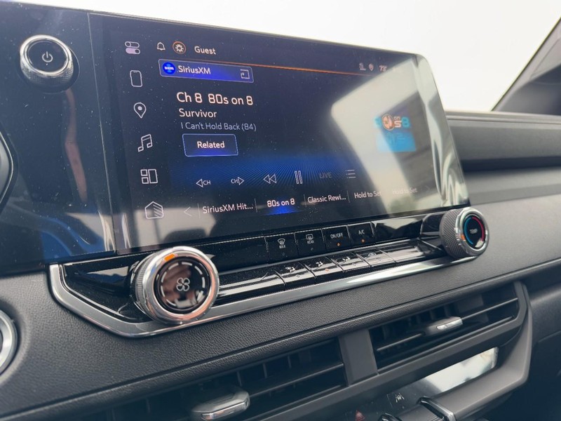 Chevrolet Colorado Vehicle Image 14