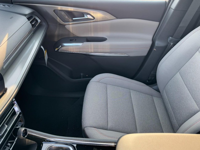 Chevrolet Traverse Vehicle Image 10