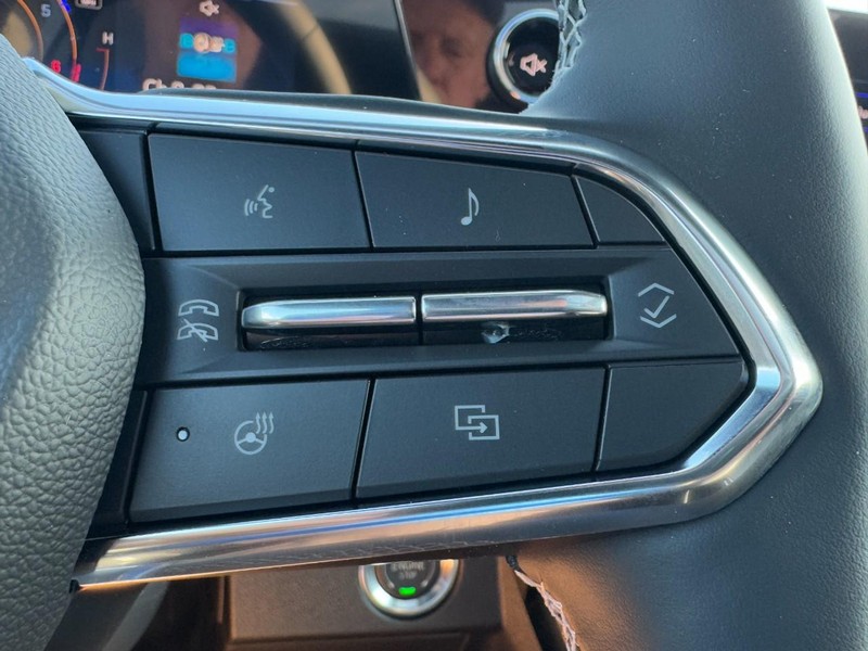 Chevrolet Traverse Vehicle Image 14