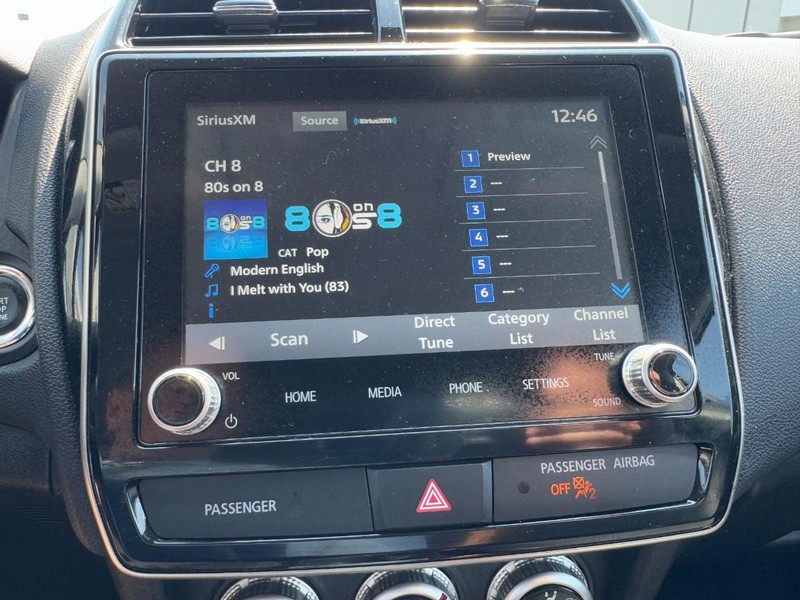 Mitsubishi Outlander Sport Vehicle Image 19