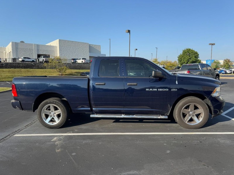 Ram 1500 Vehicle Image 02