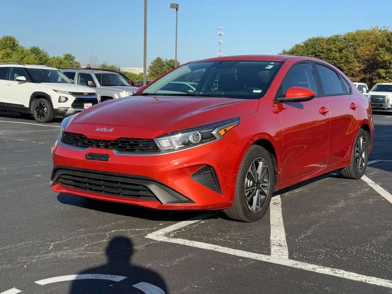 Kia Forte Vehicle Image 08