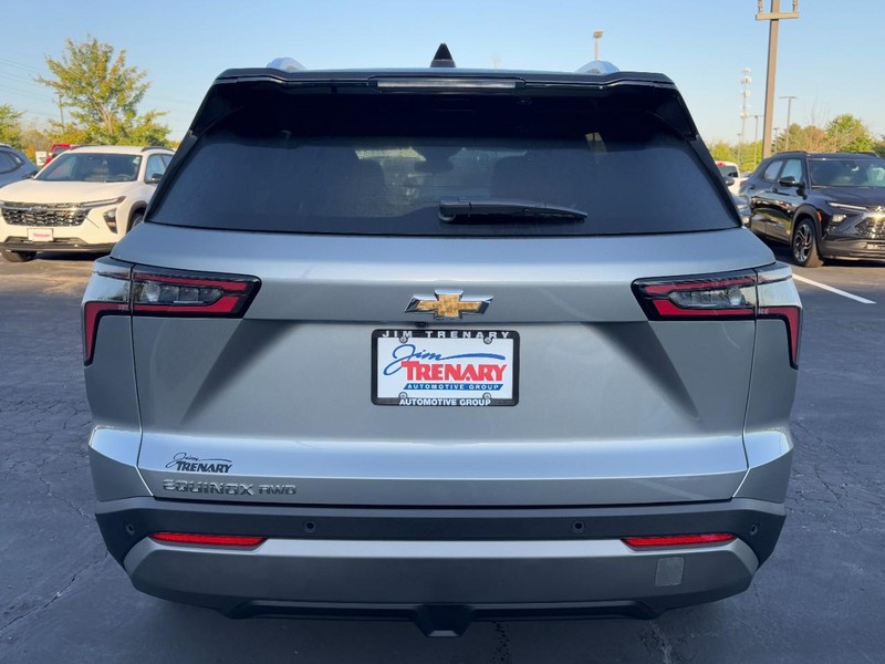 Chevrolet Equinox Vehicle Image 04