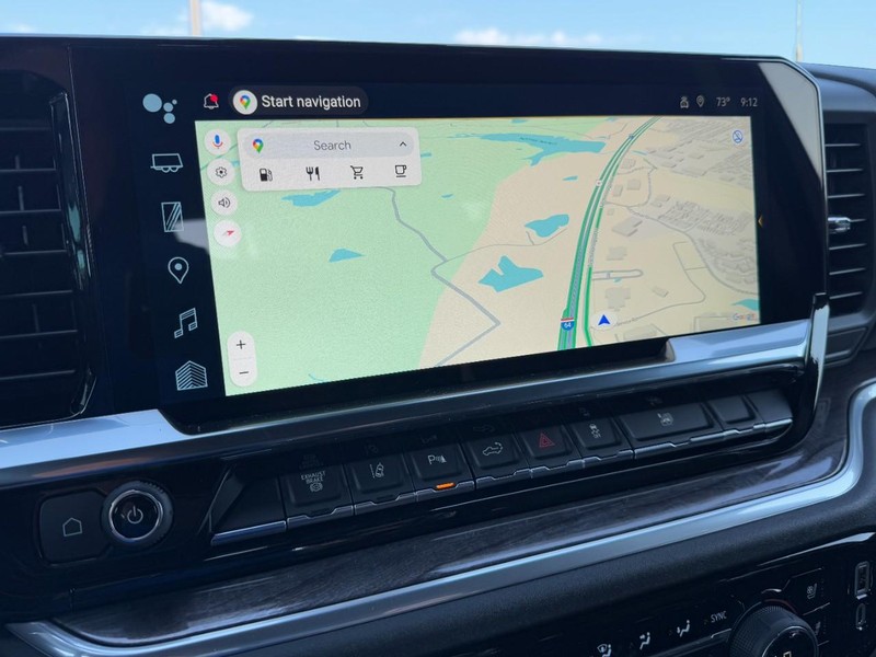 Chevrolet Silverado 3500HD Vehicle Image 18