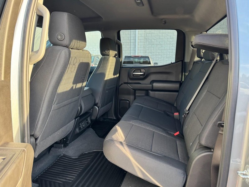 Chevrolet Silverado 1500 Vehicle Image 10