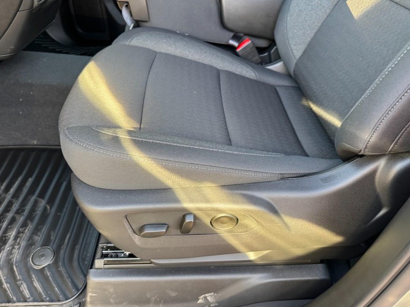 Chevrolet Silverado 1500 Vehicle Image 12