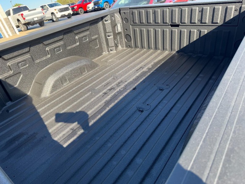 Chevrolet Silverado 2500HD Vehicle Image 08