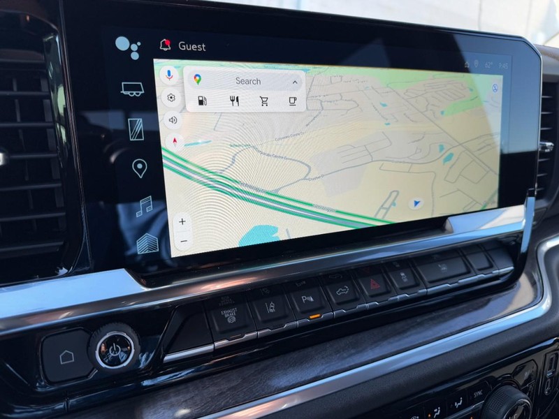 Chevrolet Silverado 2500HD Vehicle Image 19