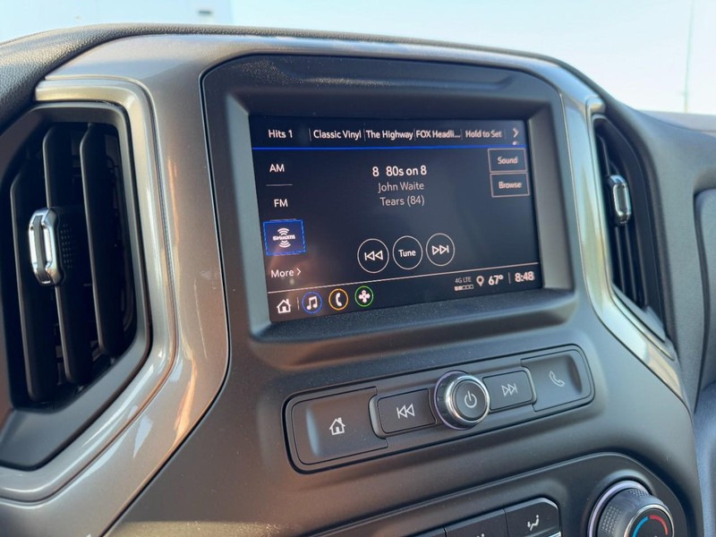 Chevrolet Silverado 1500 Vehicle Image 14