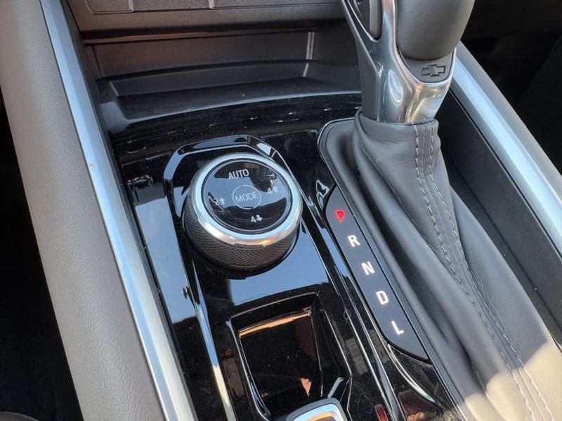 Chevrolet Colorado Vehicle Image 15