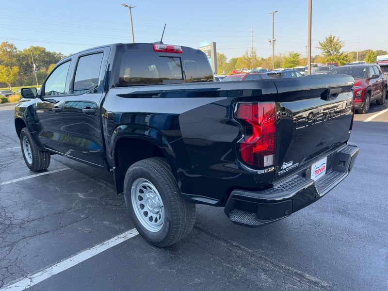 Chevrolet Colorado Vehicle Image 05