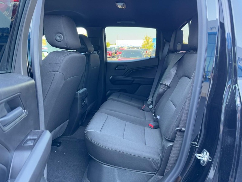 Chevrolet Colorado Vehicle Image 08