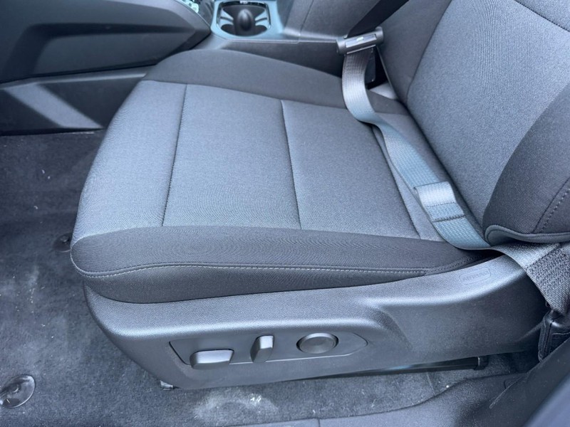 Chevrolet Colorado Vehicle Image 10