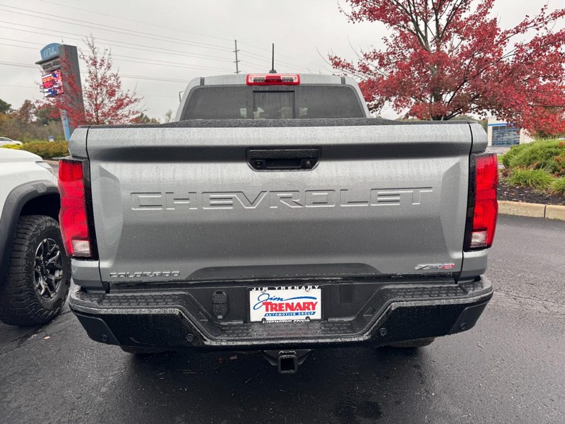 Chevrolet Colorado Vehicle Image 04