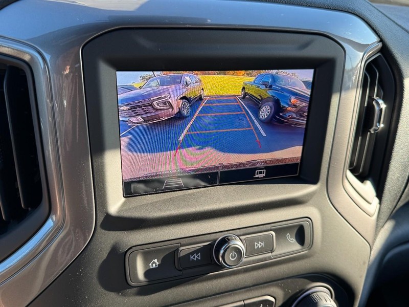 Chevrolet Silverado 1500 Vehicle Image 15