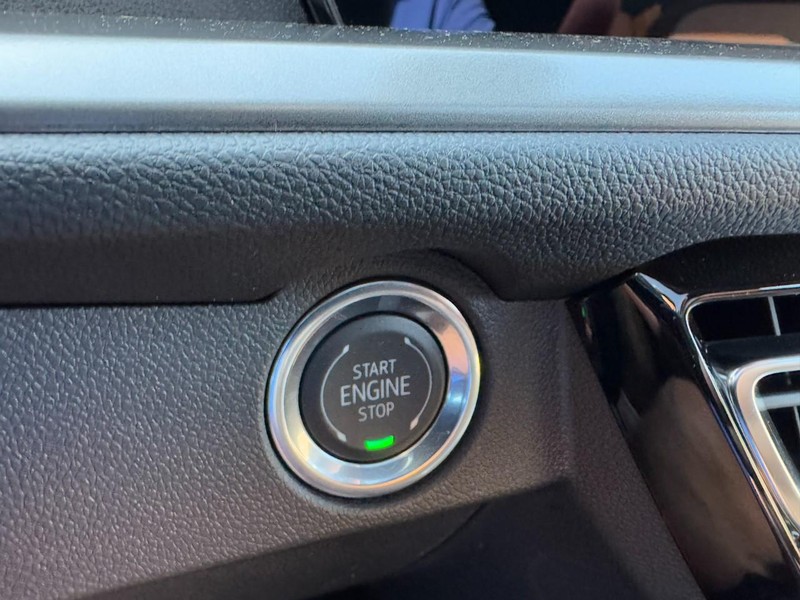 Chevrolet Traverse Vehicle Image 19