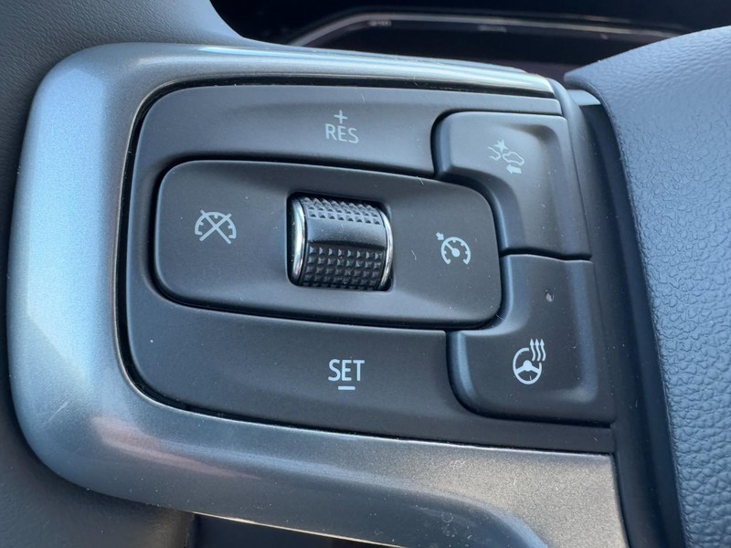 Chevrolet Silverado 1500 Vehicle Image 14