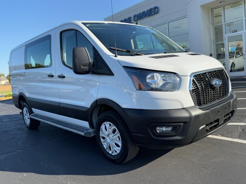 Ford Transit Cargo Van Vehicle Image 02