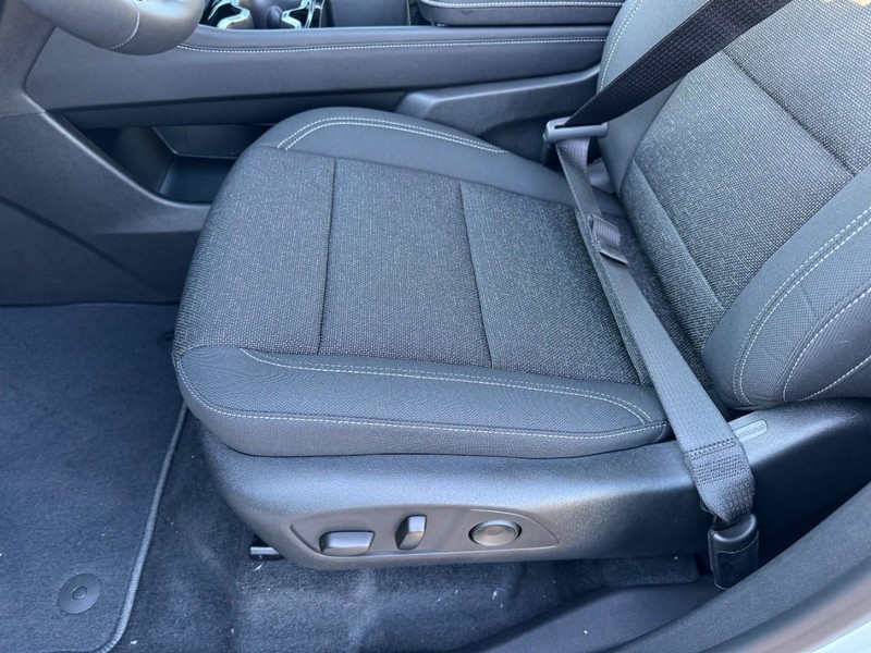 Chevrolet Traverse Vehicle Image 10