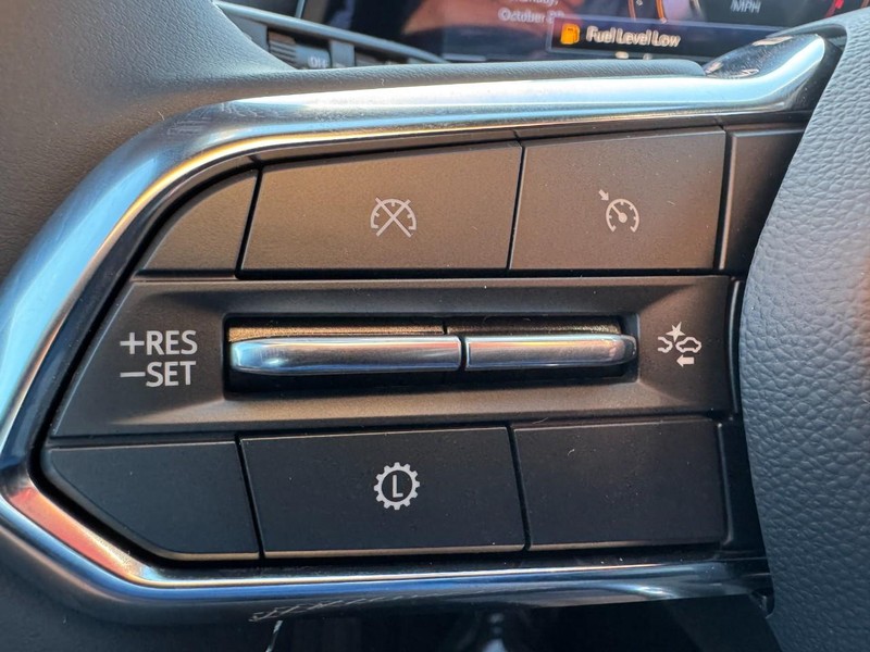 Chevrolet Traverse Vehicle Image 12