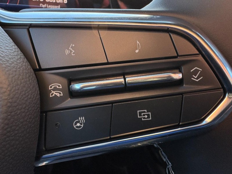 Chevrolet Traverse Vehicle Image 13