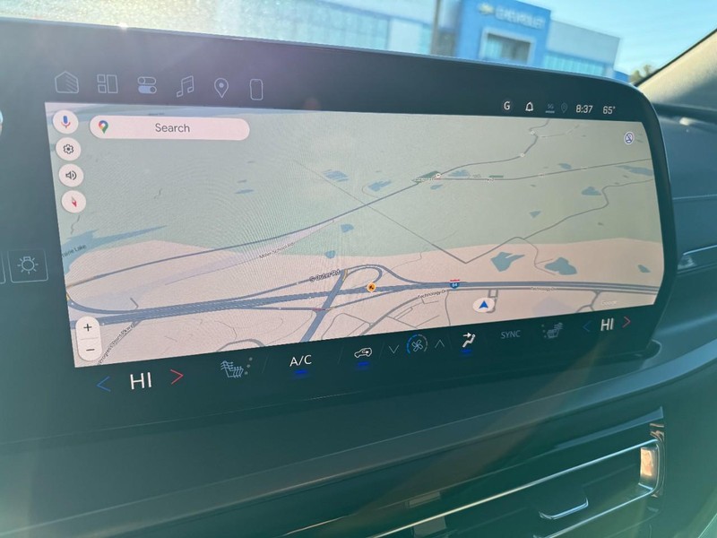 Chevrolet Traverse Vehicle Image 16