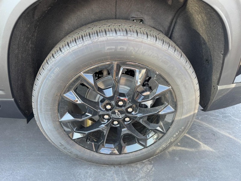 Chevrolet Traverse Vehicle Image 06